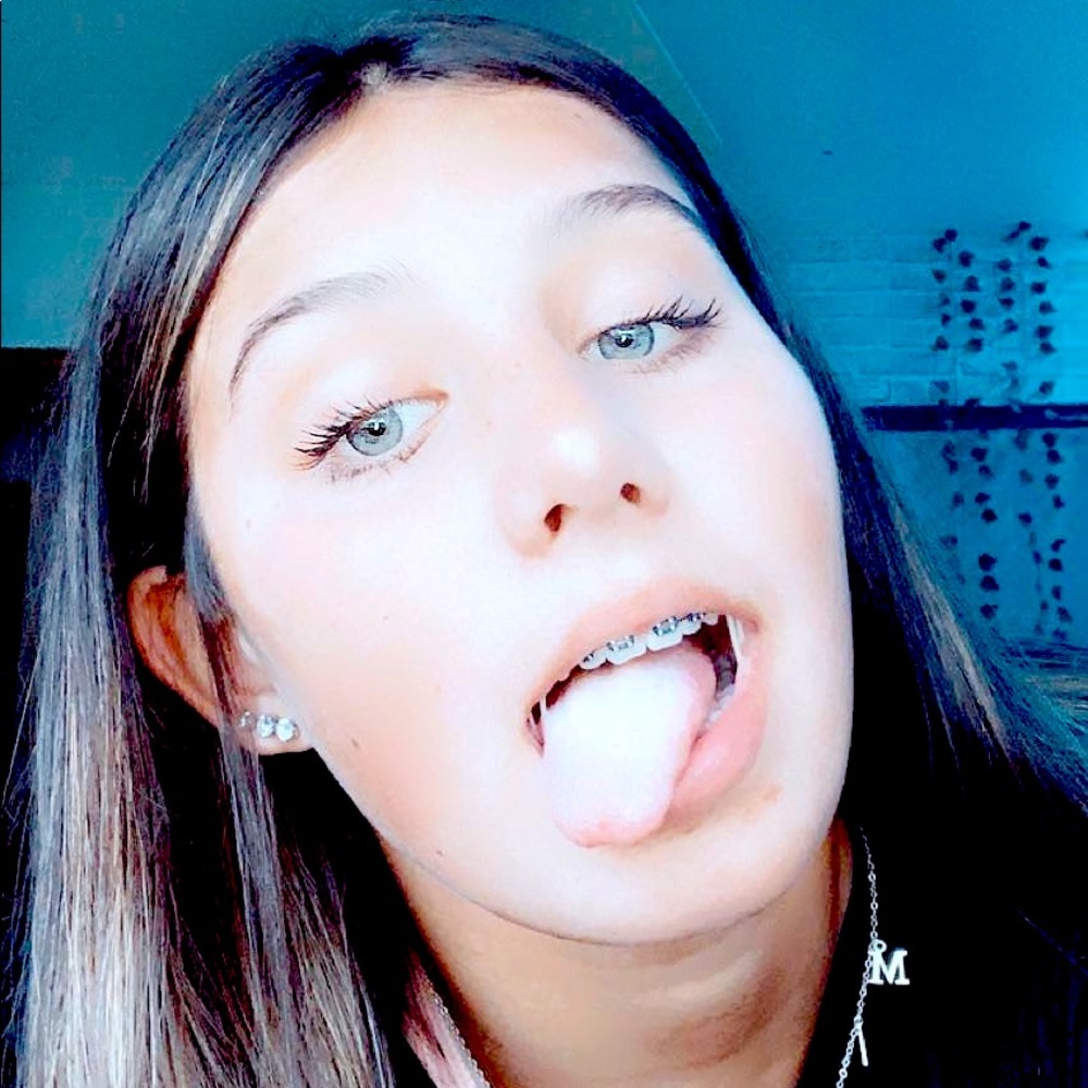 Meet your Posher, Mackayla